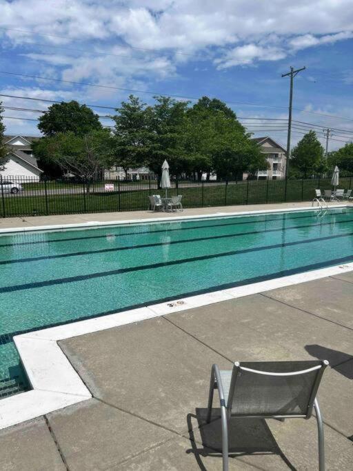 Cute And Cozy 5 Min From Carowinds Apartment Charlotte Bagian luar foto